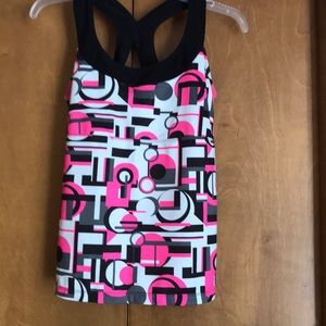 Women’s workout tops